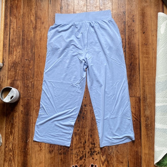 NWT Soft & Cozy Loungewear stretchy gaucho pants - Picture 2 of 5